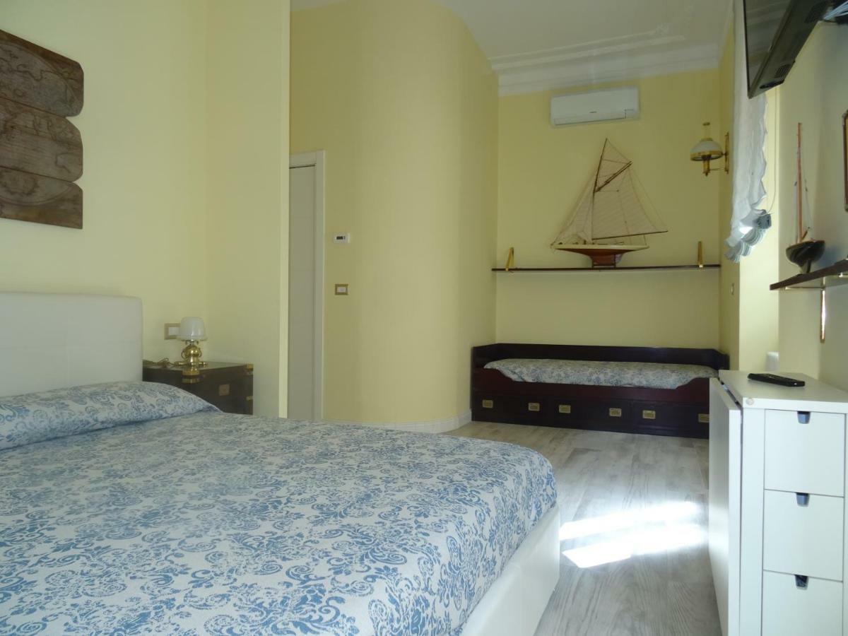 Suites Margot Santa Margherita Ligure Buitenkant foto